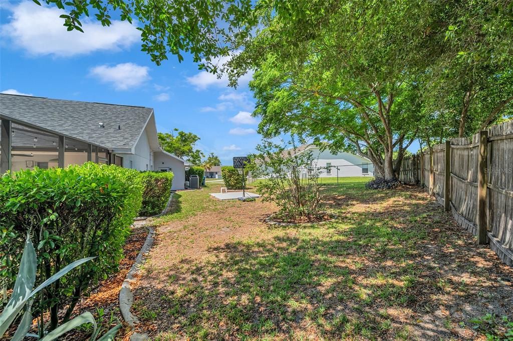 For Sale: $399,900 (3 beds, 2 baths, 1935 Square Feet)