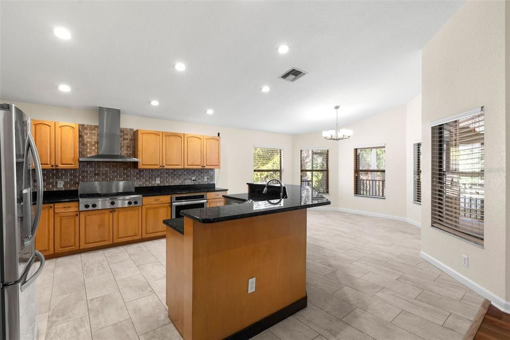 Kitchen - Breakfast Nook