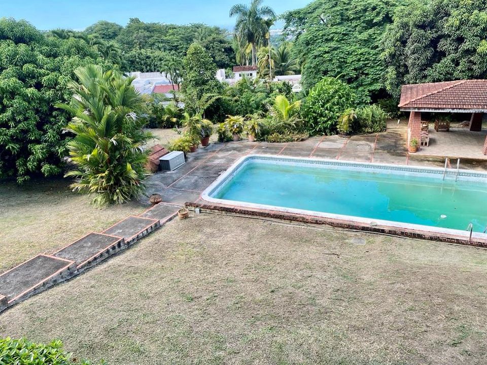 En Venta: $1,550,000 (5 camas, 4 baños, 3310 Pies cuadrados)