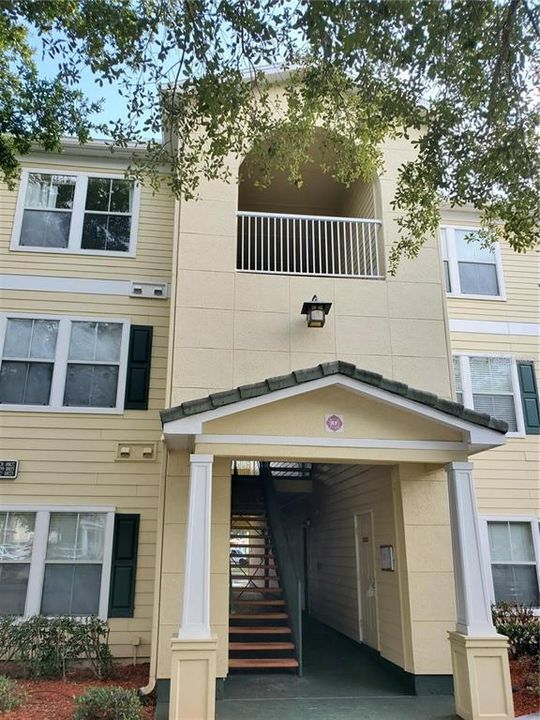 Recently Rented: $1,690 (2 beds, 2 baths, 1133 Square Feet)