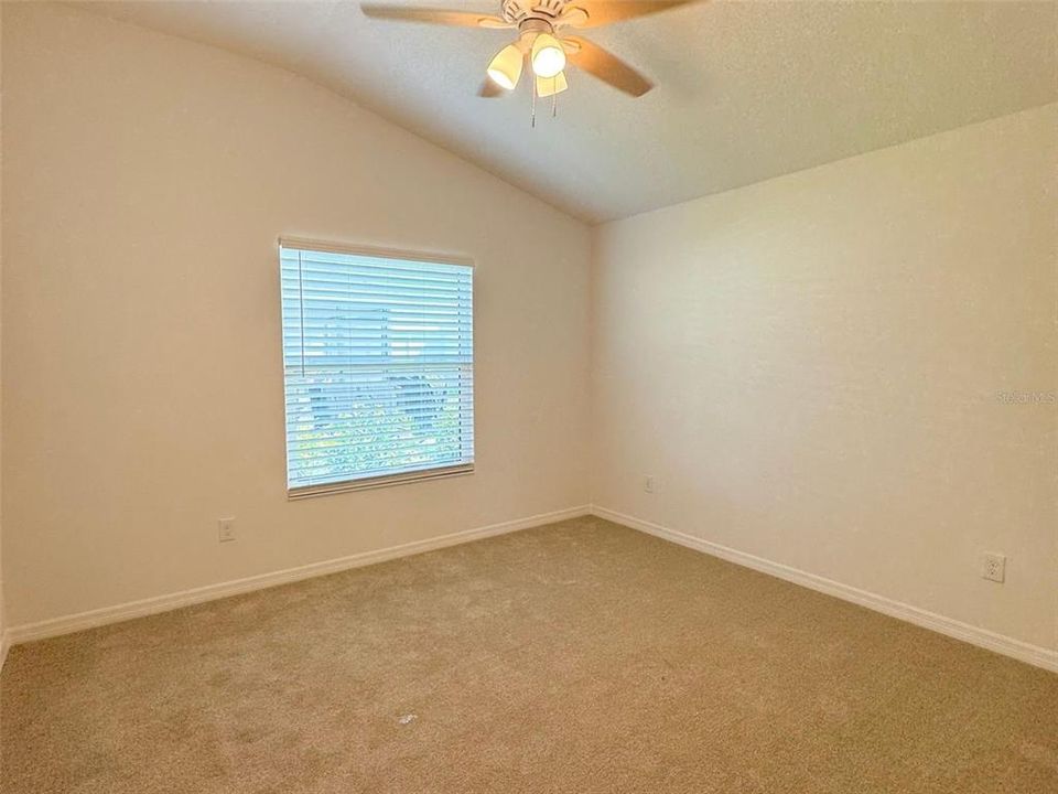 For Rent: $1,900 (2 beds, 2 baths, 1359 Square Feet)