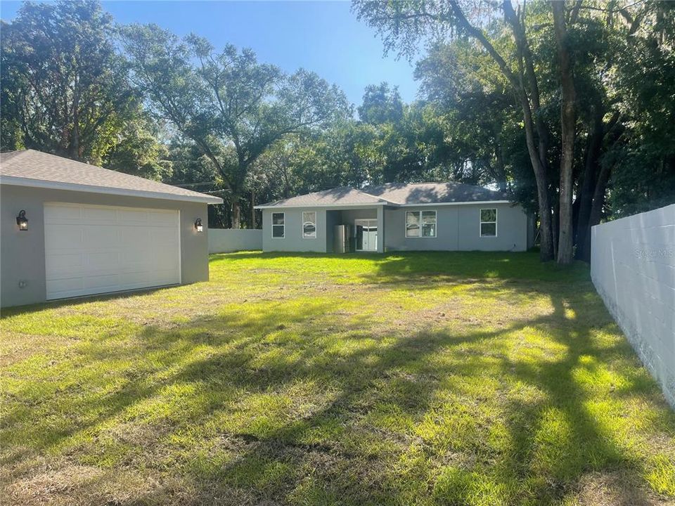 For Sale: $475,000 (3 beds, 2 baths, 1481 Square Feet)