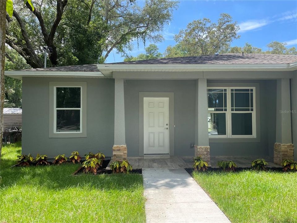 For Sale: $475,000 (3 beds, 2 baths, 1481 Square Feet)