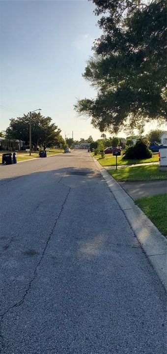 quaint and quiet old Fneighborhood