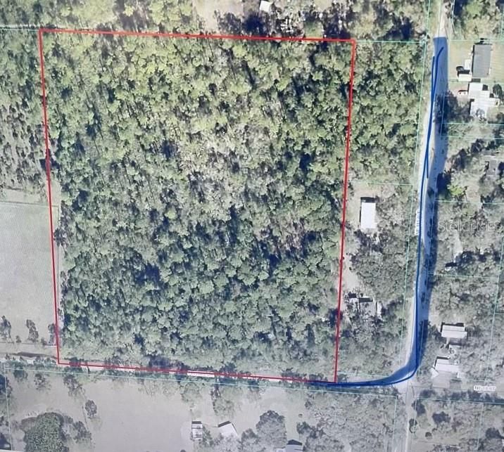 На продажу: $179,900 (9.35 acres)