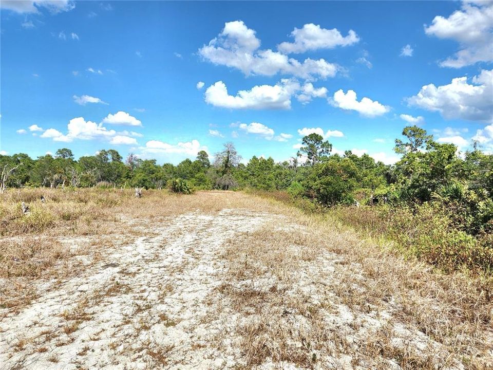 En Venta: $250,000 (9.70 acres)