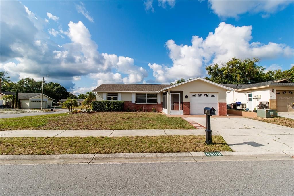 Recently Sold: $250,000 (2 beds, 2 baths, 1133 Square Feet)