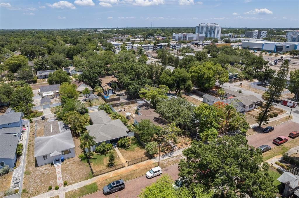 Active With Contract: $395,000 (3 beds, 2 baths, 1411 Square Feet)