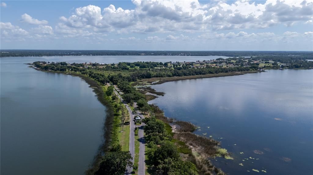 3rd Bedroom with views of golf course and Lake Dora