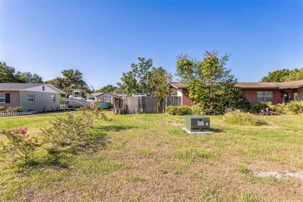 For Sale: $225,000 (3 beds, 1 baths, 1142 Square Feet)