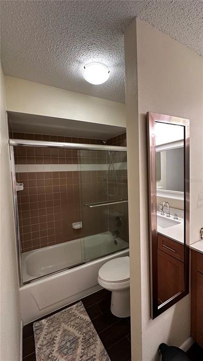 Main bathroom