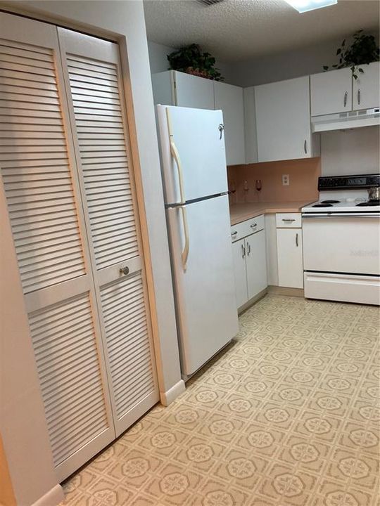 For Rent: $1,500 (2 beds, 2 baths, 1141 Square Feet)