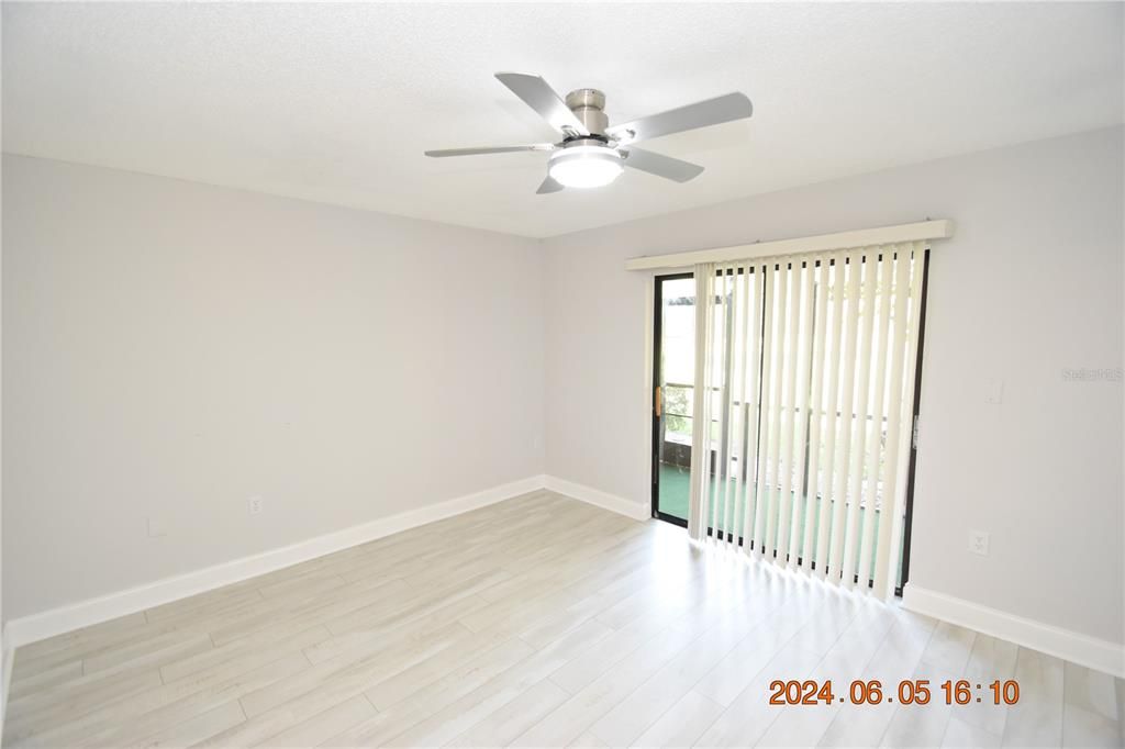 For Rent: $1,550 (1 beds, 1 baths, 645 Square Feet)