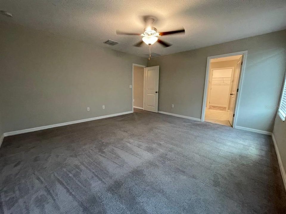 For Rent: $2,750 (5 beds, 2 baths, 2264 Square Feet)