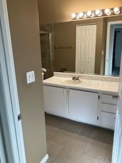 Active With Contract: $191,000 (2 beds, 1 baths, 868 Square Feet)