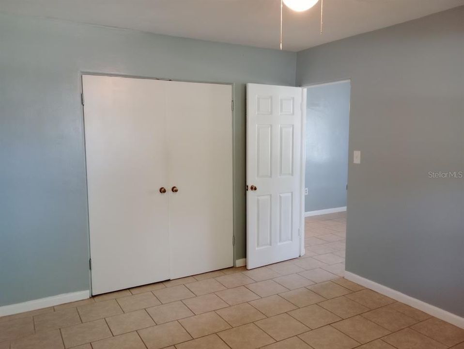 For Rent: $1,300 (1 beds, 1 baths, 800 Square Feet)