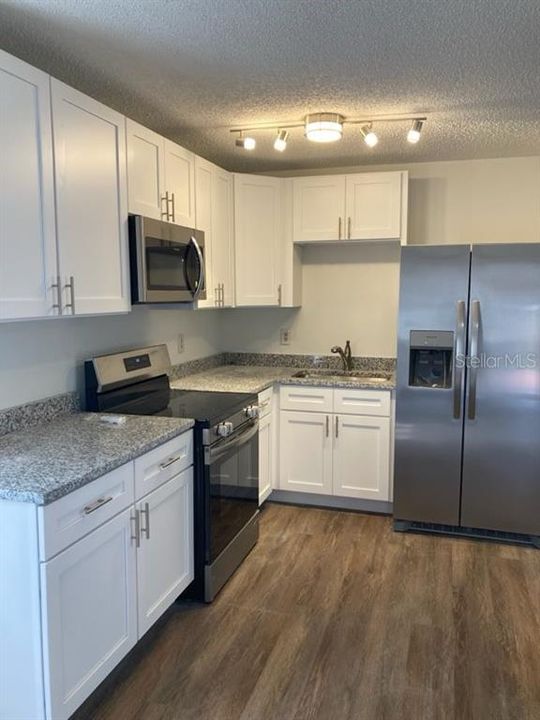 For Rent: $1,620 (2 beds, 2 baths, 1200 Square Feet)