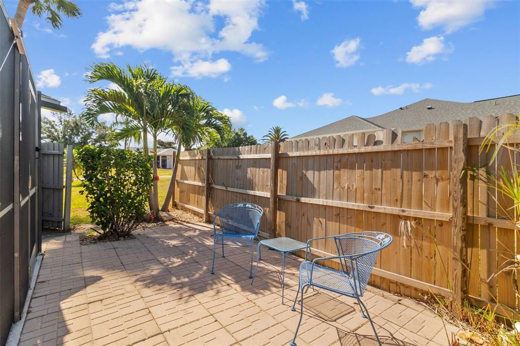 For Sale: $339,900 (3 beds, 2 baths, 1889 Square Feet)