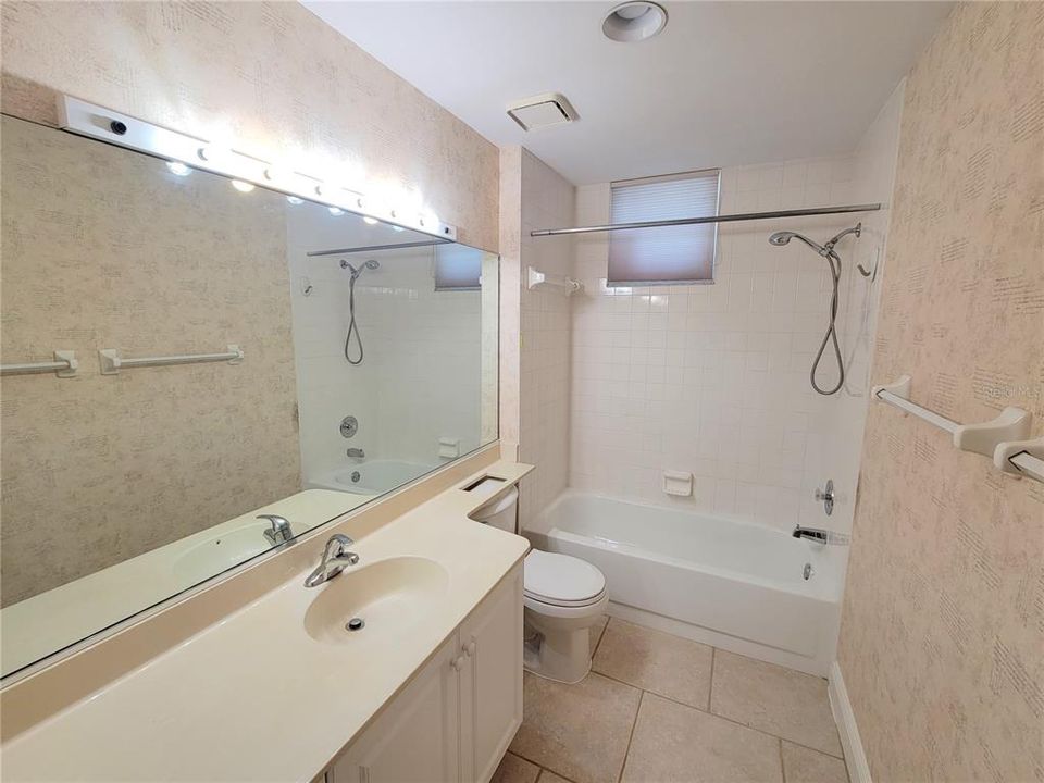 For Rent: $2,900 (2 beds, 2 baths, 1534 Square Feet)