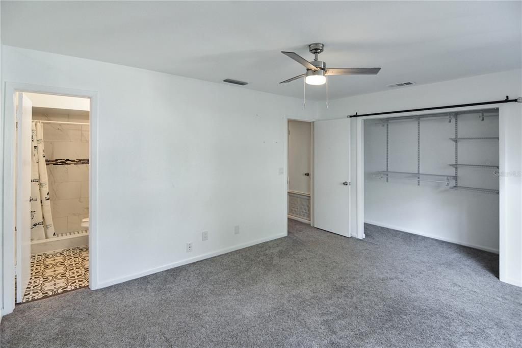 Active With Contract: $274,900 (3 beds, 2 baths, 1330 Square Feet)