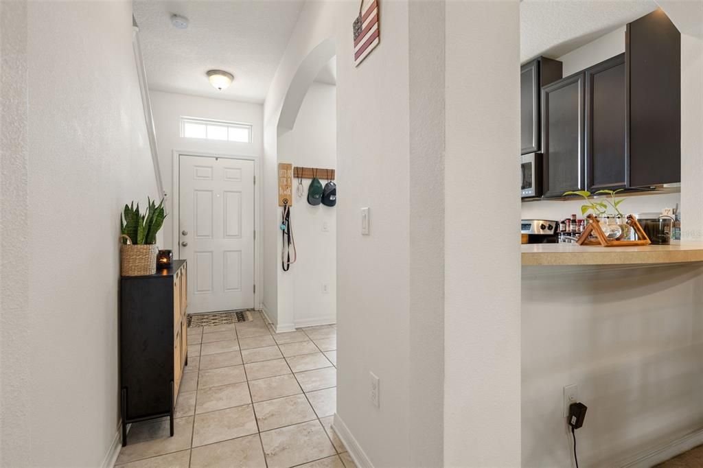 For Sale: $238,000 (2 beds, 2 baths, 1120 Square Feet)