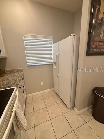 For Rent: $2,175 (3 beds, 2 baths, 1295 Square Feet)