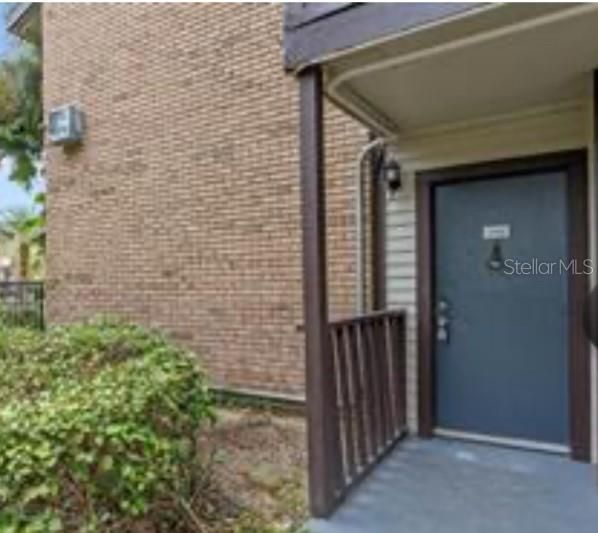 Recently Sold: $151,000 (1 beds, 1 baths, 700 Square Feet)