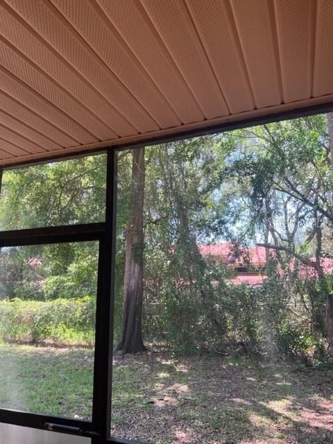 Screened Patio