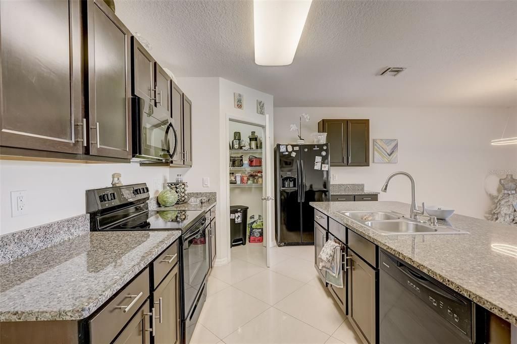 Active With Contract: $388,000 (4 beds, 2 baths, 1827 Square Feet)