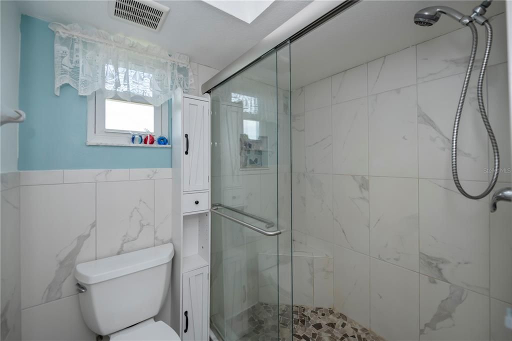 En-suite bathroom