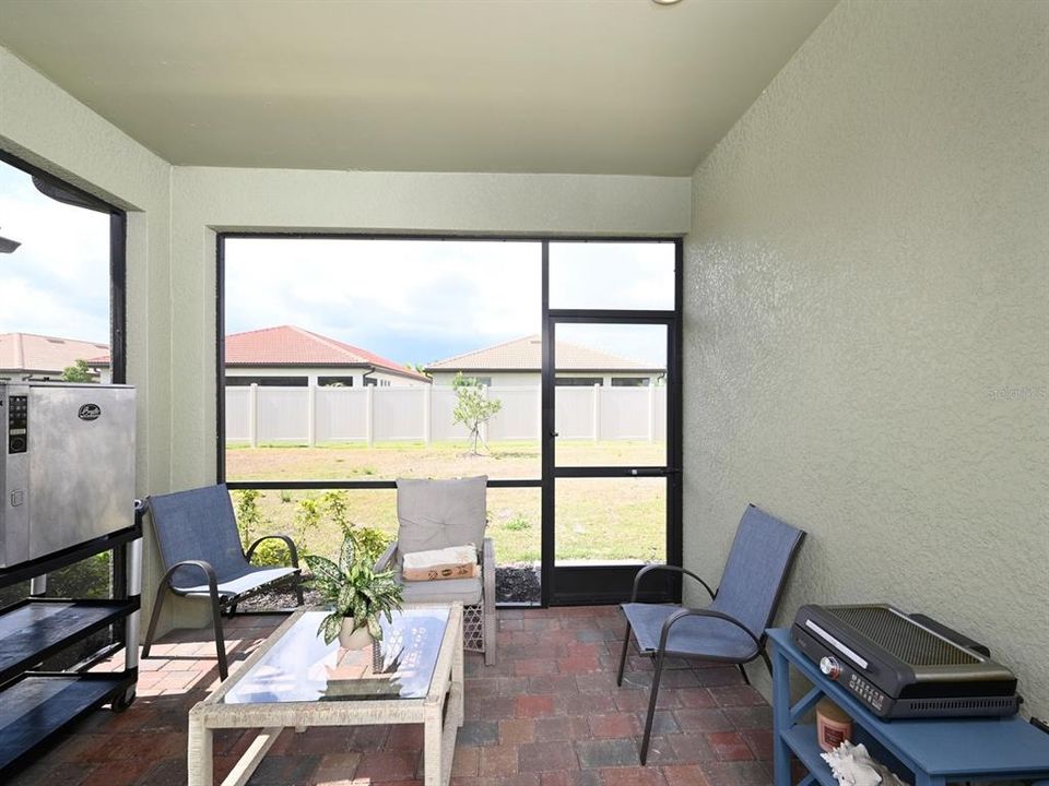 En Venta: $508,000 (2 camas, 2 baños, 1670 Pies cuadrados)