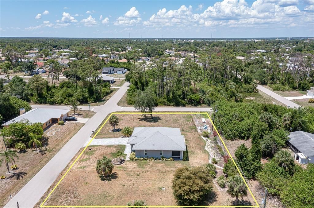 For Sale: $365,000 (3 beds, 2 baths, 1376 Square Feet)