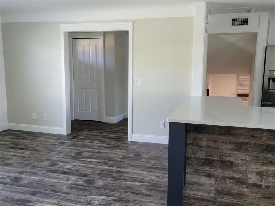 For Rent: $3,675 (3 beds, 2 baths, 1703 Square Feet)