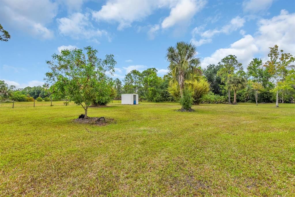 For Sale: $1,450,000 (3 beds, 2 baths, 2397 Square Feet)