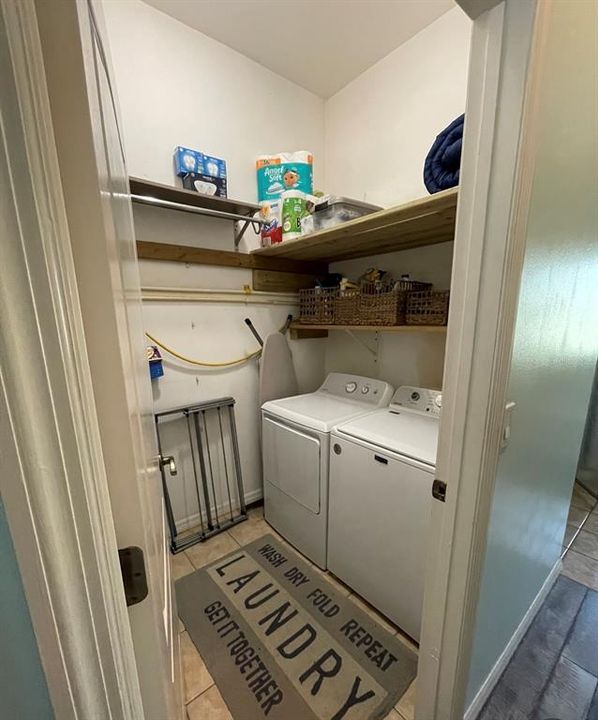 Recently Rented: $1,700 (1 beds, 1 baths, 1148 Square Feet)