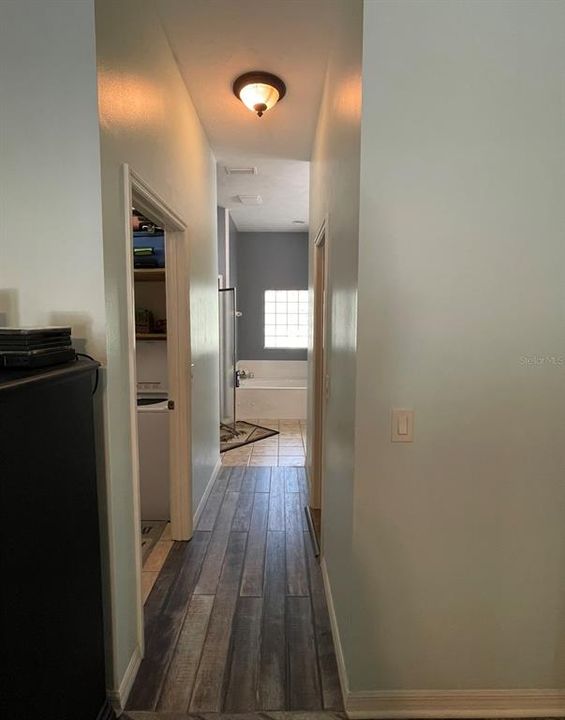 Recently Rented: $1,700 (1 beds, 1 baths, 1148 Square Feet)