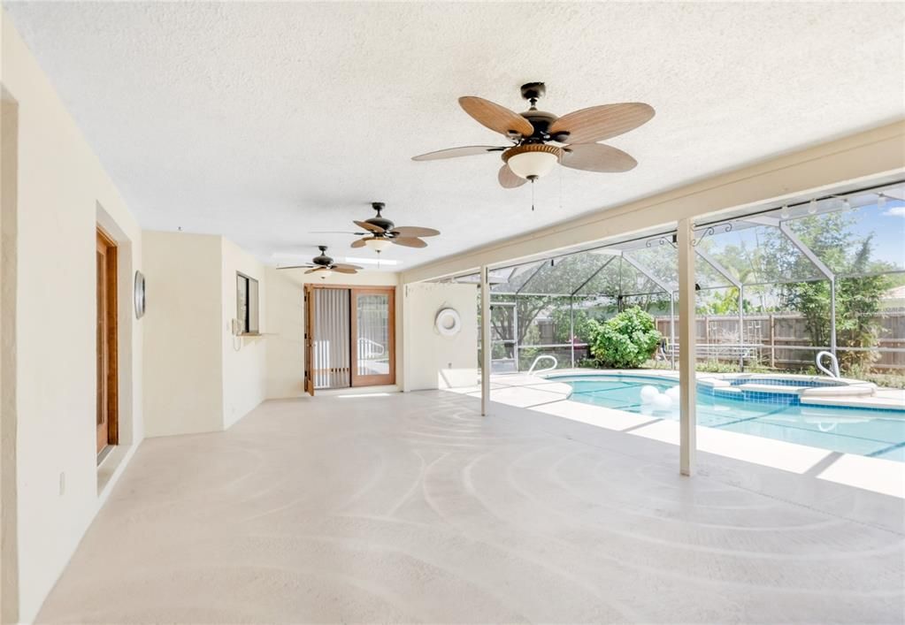 Great Oversized Covered Lanai for Entertaining