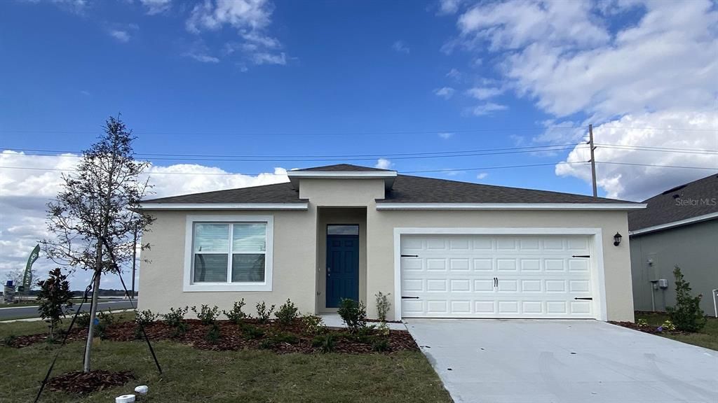 Active With Contract: $325,990 (4 beds, 2 baths, 1828 Square Feet)