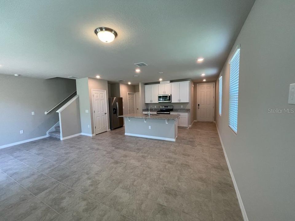 For Rent: $2,275 (3 beds, 2 baths, 1566 Square Feet)