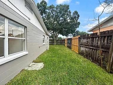 For Rent: $2,800 (3 beds, 2 baths, 1578 Square Feet)