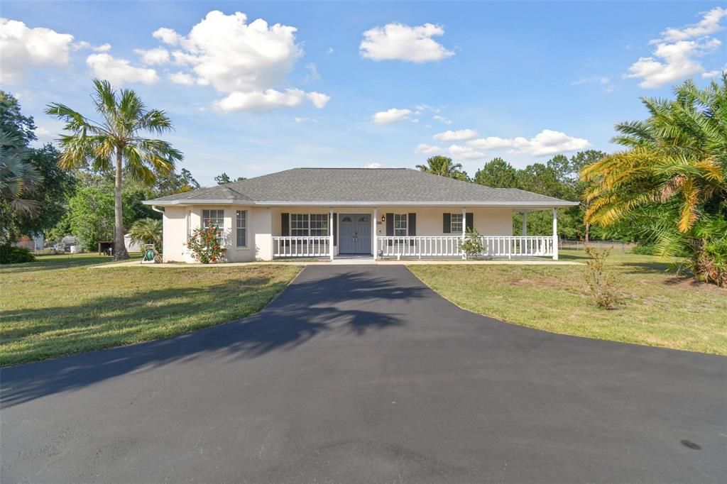 For Sale: $574,500 (3 beds, 2 baths, 1507 Square Feet)