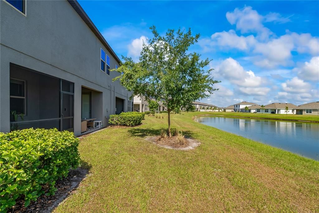 For Sale: $320,000 (3 beds, 2 baths, 1597 Square Feet)