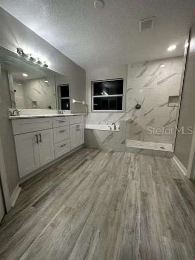 Active With Contract: $3,250 (4 beds, 2 baths, 2408 Square Feet)
