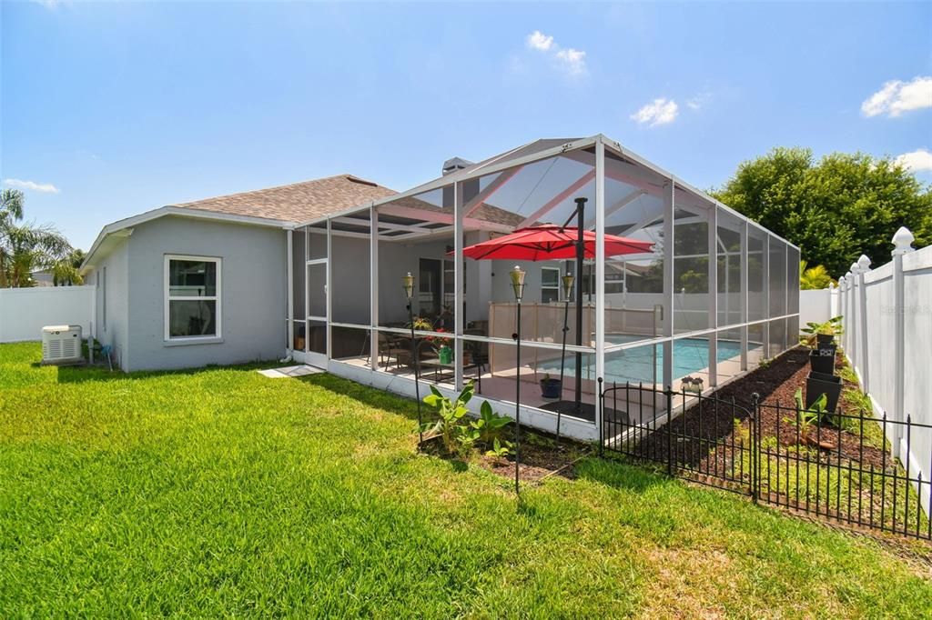 For Sale: $545,000 (4 beds, 2 baths, 2390 Square Feet)