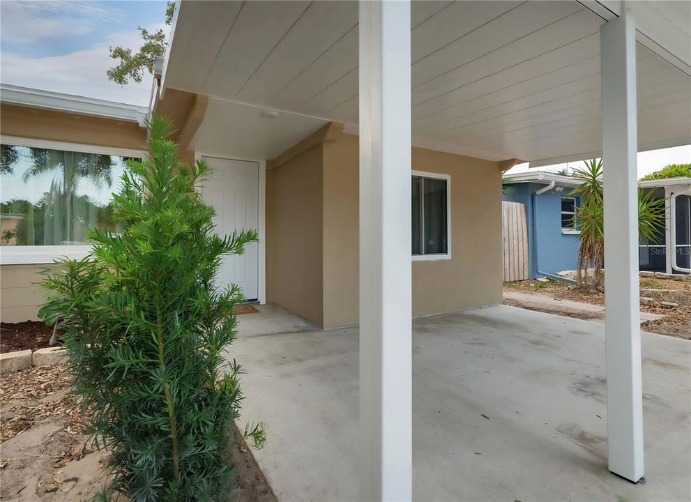 Covered entryway