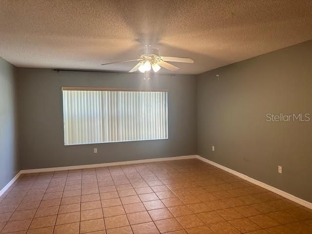 For Rent: $1,850 (3 beds, 2 baths, 1927 Square Feet)