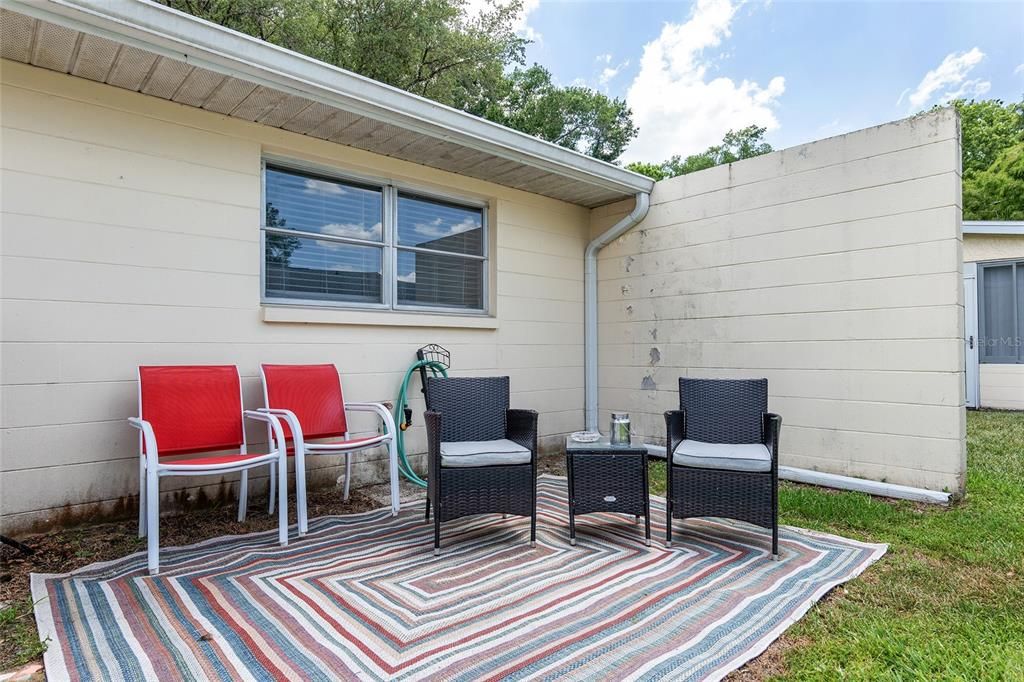 Active With Contract: $168,900 (2 beds, 2 baths, 1341 Square Feet)