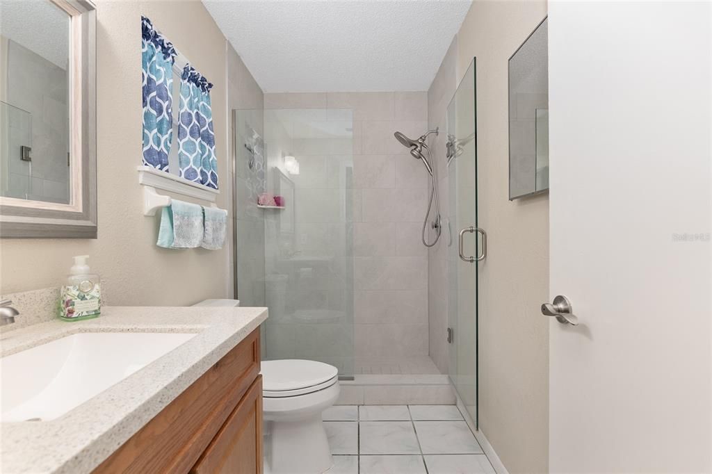 Active With Contract: $168,900 (2 beds, 2 baths, 1341 Square Feet)