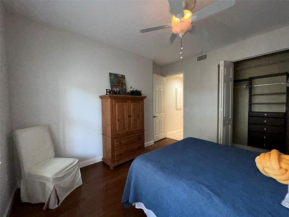 For Rent: $6,500 (3 beds, 3 baths, 1981 Square Feet)