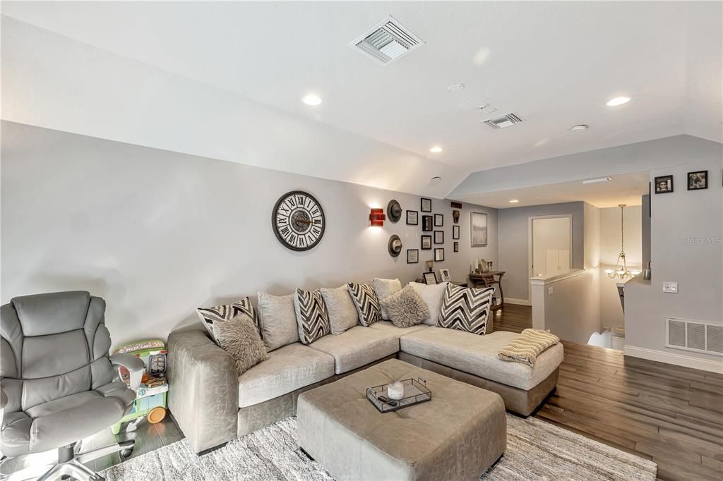 Active With Contract: $739,000 (4 beds, 2 baths, 2413 Square Feet)